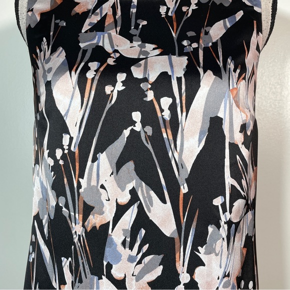 The Limited Pink Floral Crew Neck Underlay Tank Shift Sleeveless Dress 2 - Picture 4 of 10